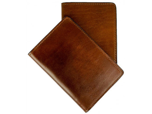 Dunkelbraunes Reisepass-Etui aus Leder - GULLIVER'S TRAVELS - alaabouch.de